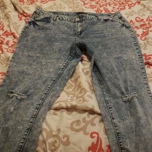 Acid Wash Jeans